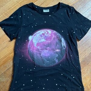 Planet Graphic Tee